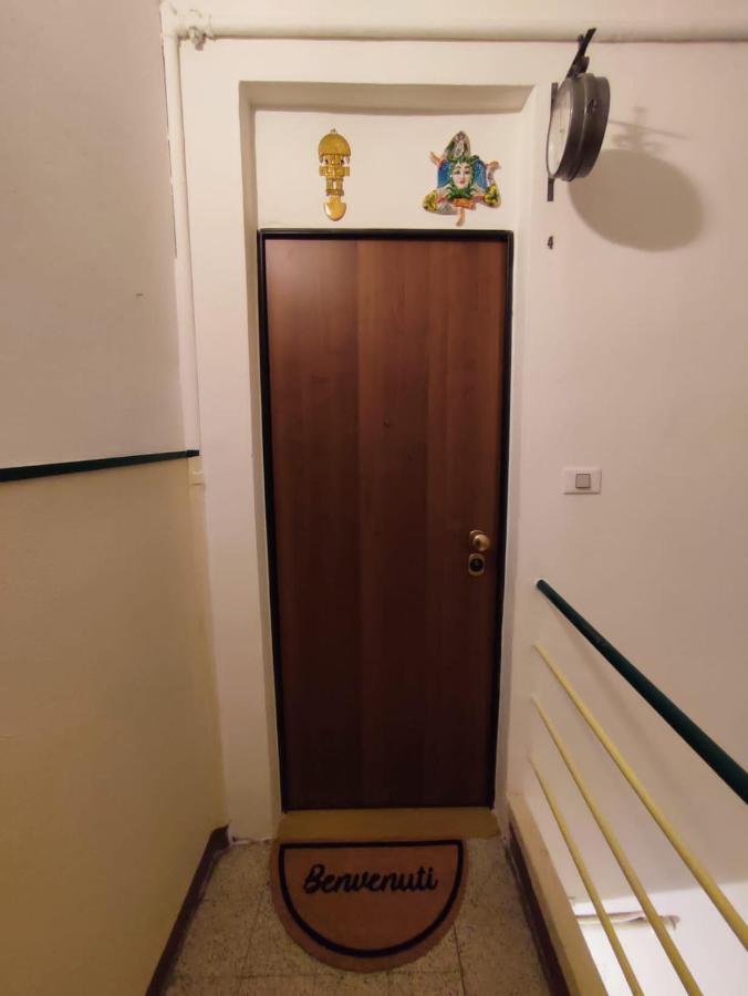 Camonia Apartment Bologna Bagian luar foto