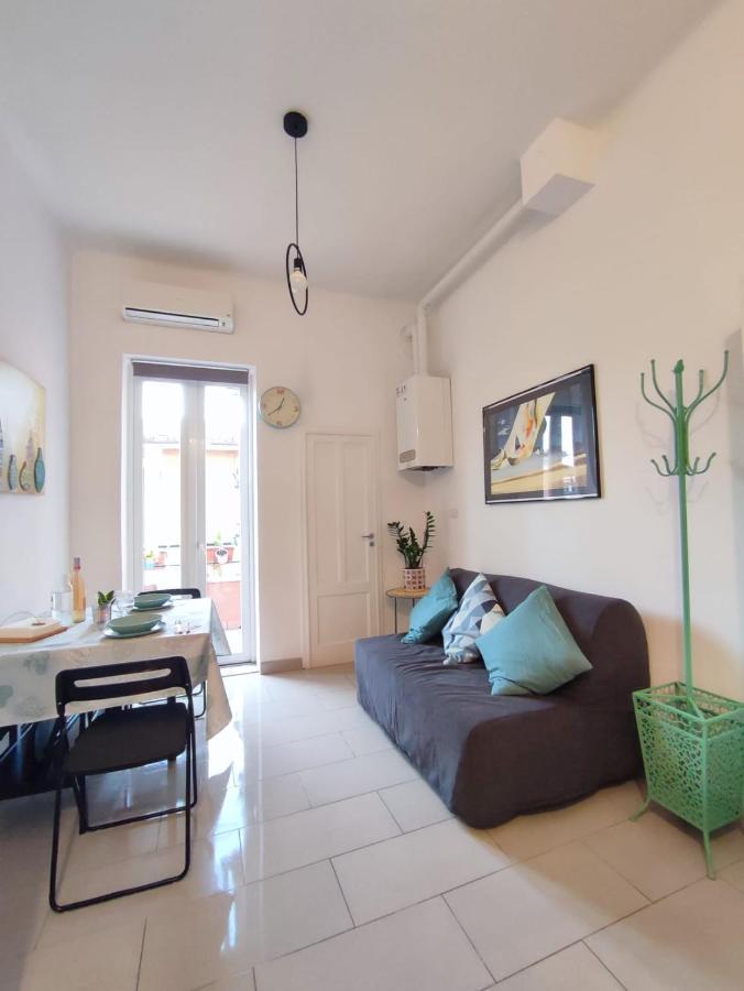 Camonia Apartment Bologna Bagian luar foto