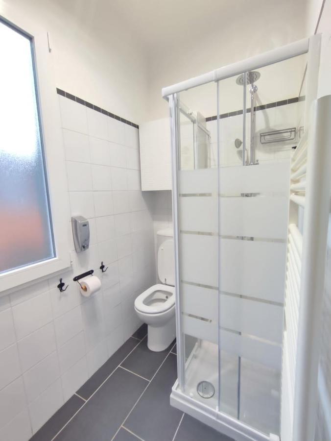 Camonia Apartment Bologna Bagian luar foto