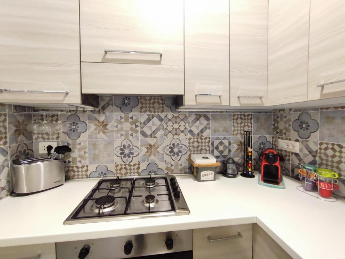 Camonia Apartment Bologna Bagian luar foto
