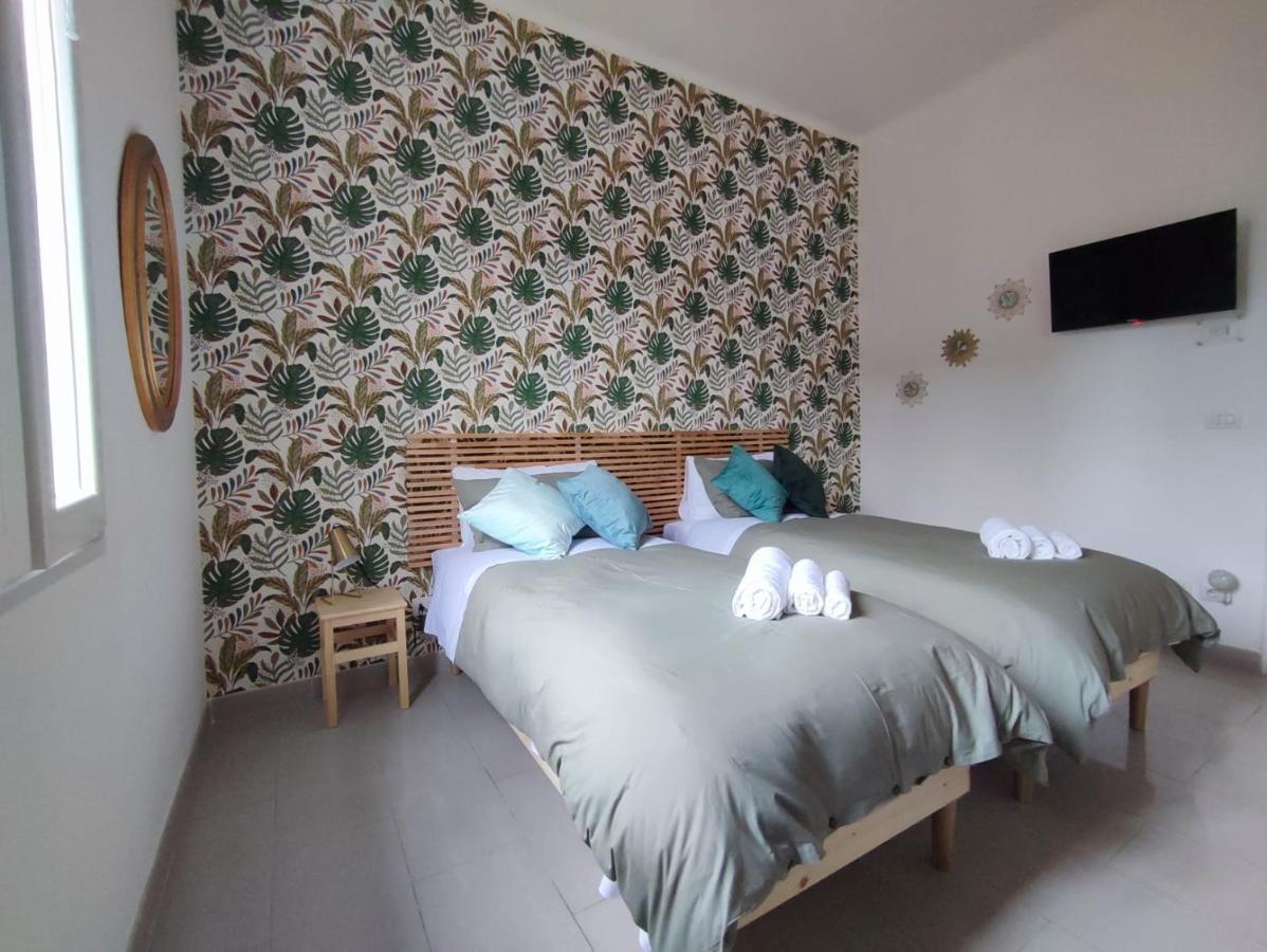 Camonia Apartment Bologna Bagian luar foto
